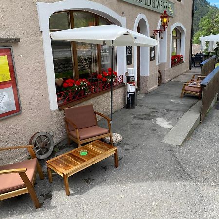 Gasthaus Edelweiss Langwies Экстерьер фото