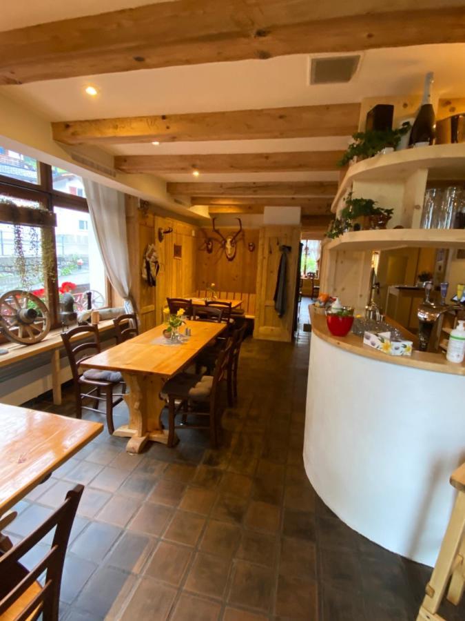 Gasthaus Edelweiss Langwies Экстерьер фото